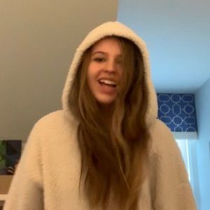 Meet your Posher, Sydney